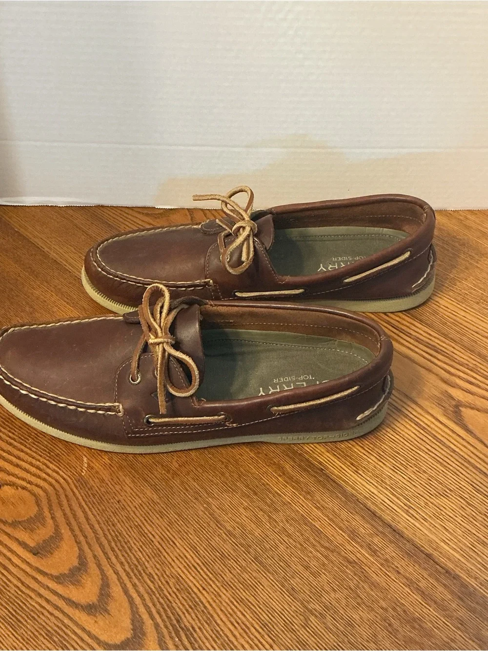 Sperry Top-Sider Brown Leather Authentic 2-Eye Boat Shoe. Size 11 (see size pic)